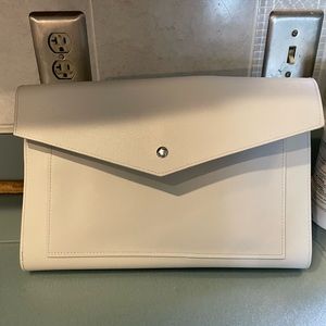 Leather portfolio by Glass ladder. Measurements are in the pictures